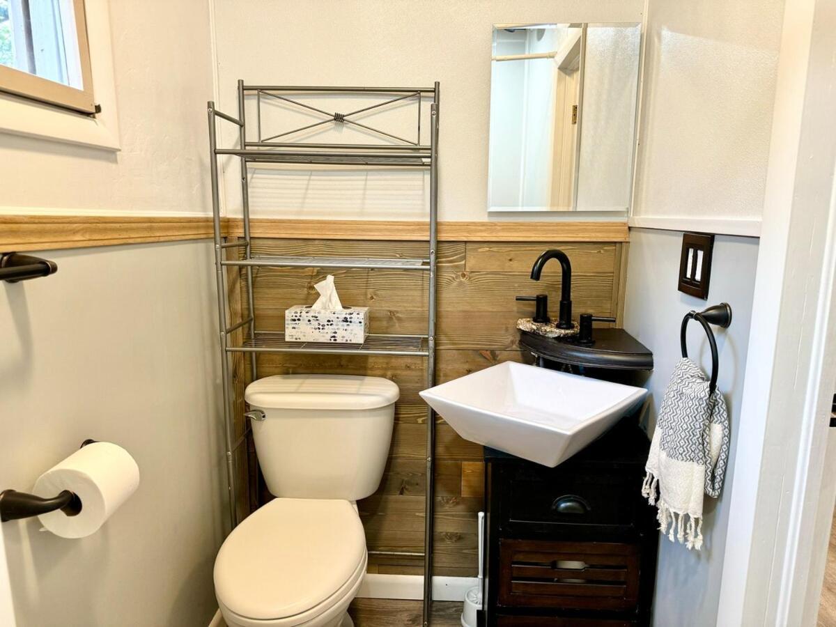 Cayuga Lake Cottage With Private Lake Access Washingtonville ภายนอก รูปภาพ